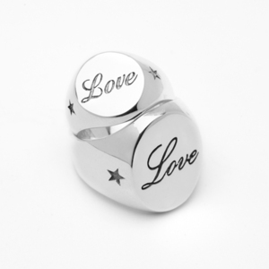 Love signet ring